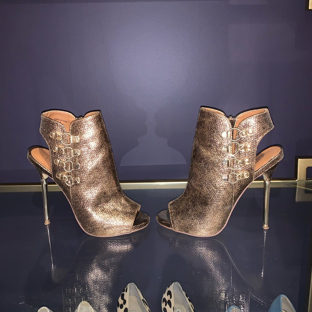 Bronze BEBE booties